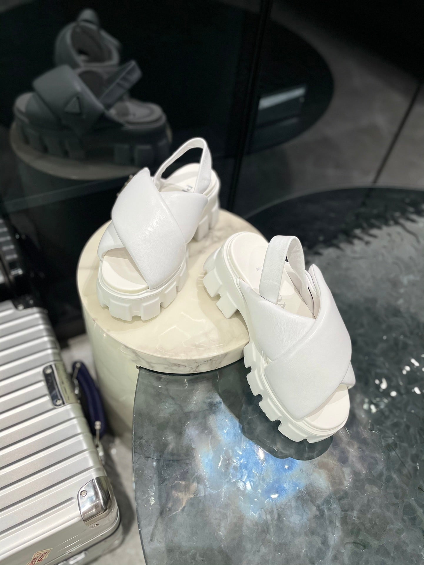 PRADA-091Shoes