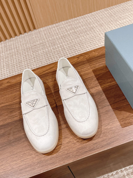 PRADA-092Shoes
