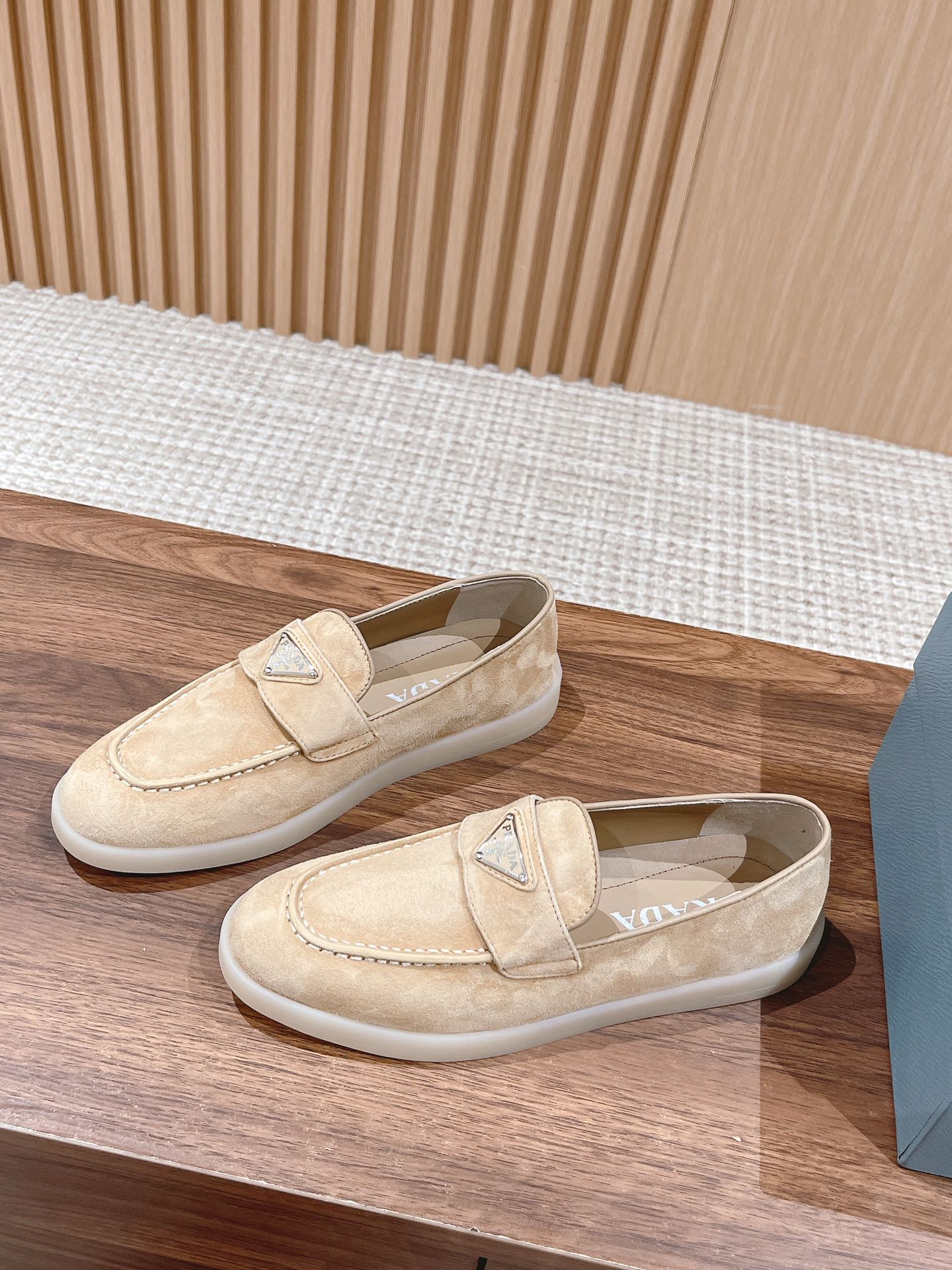 PRADA-095Shoes