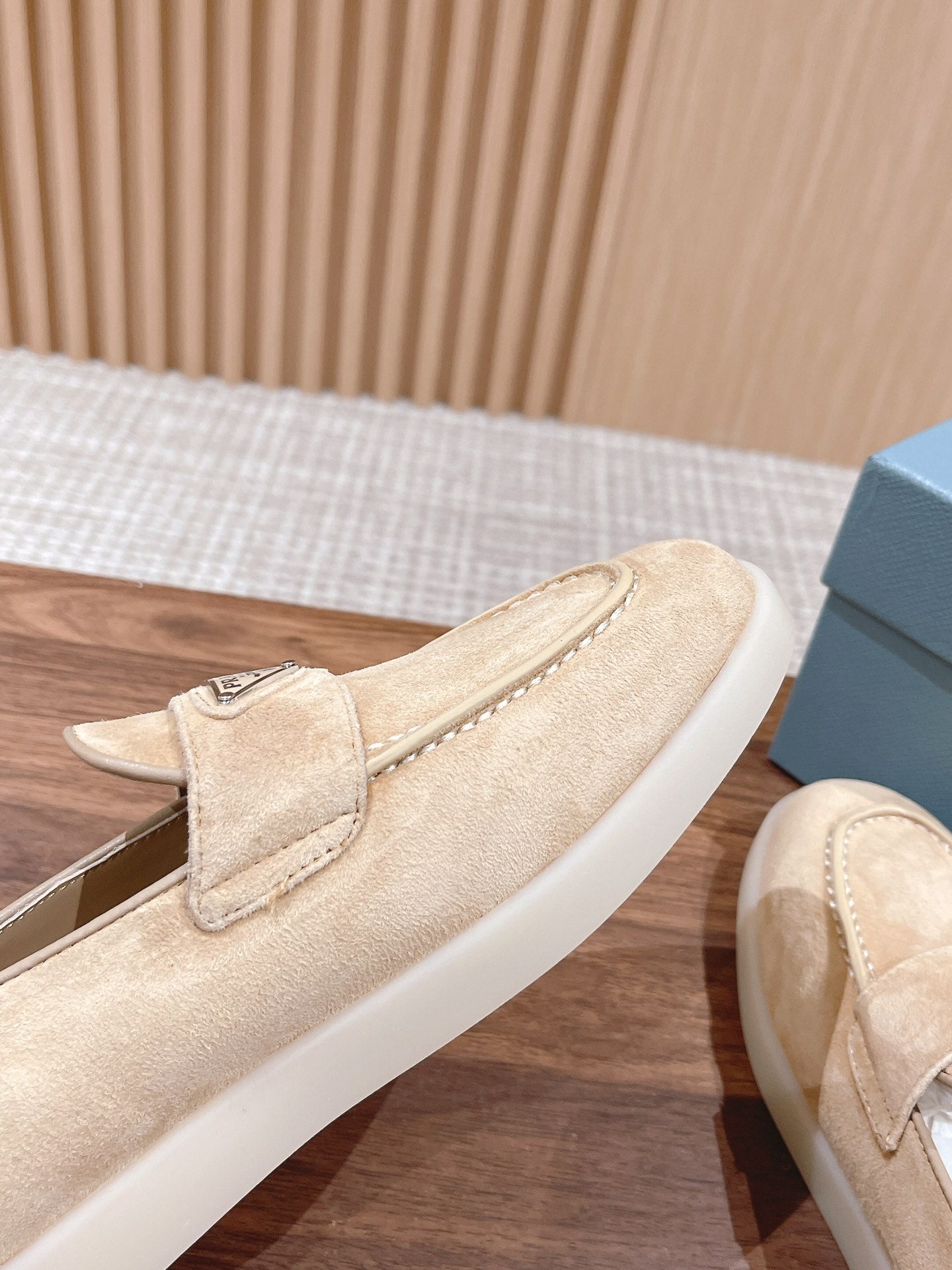PRADA-095Shoes