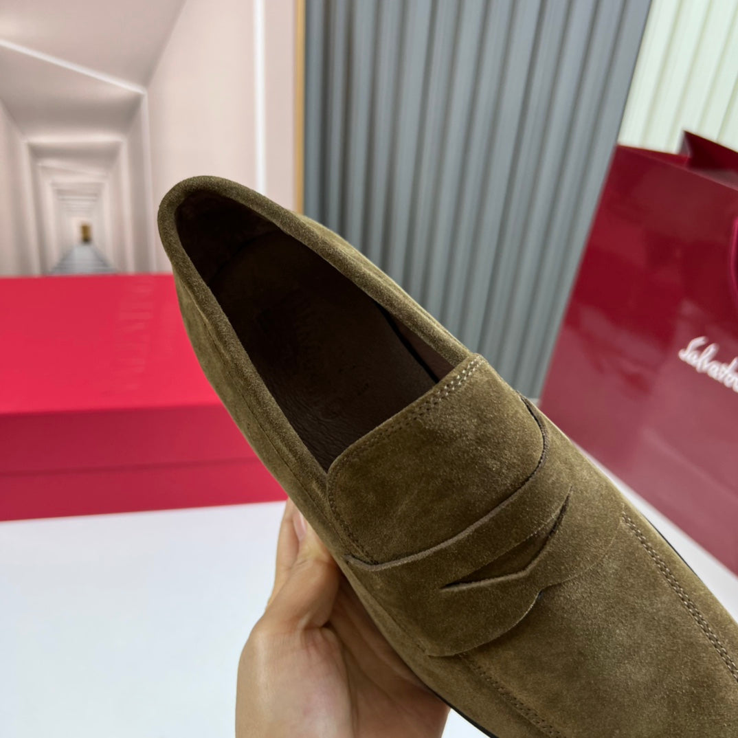 Ferragamo-047Shoes