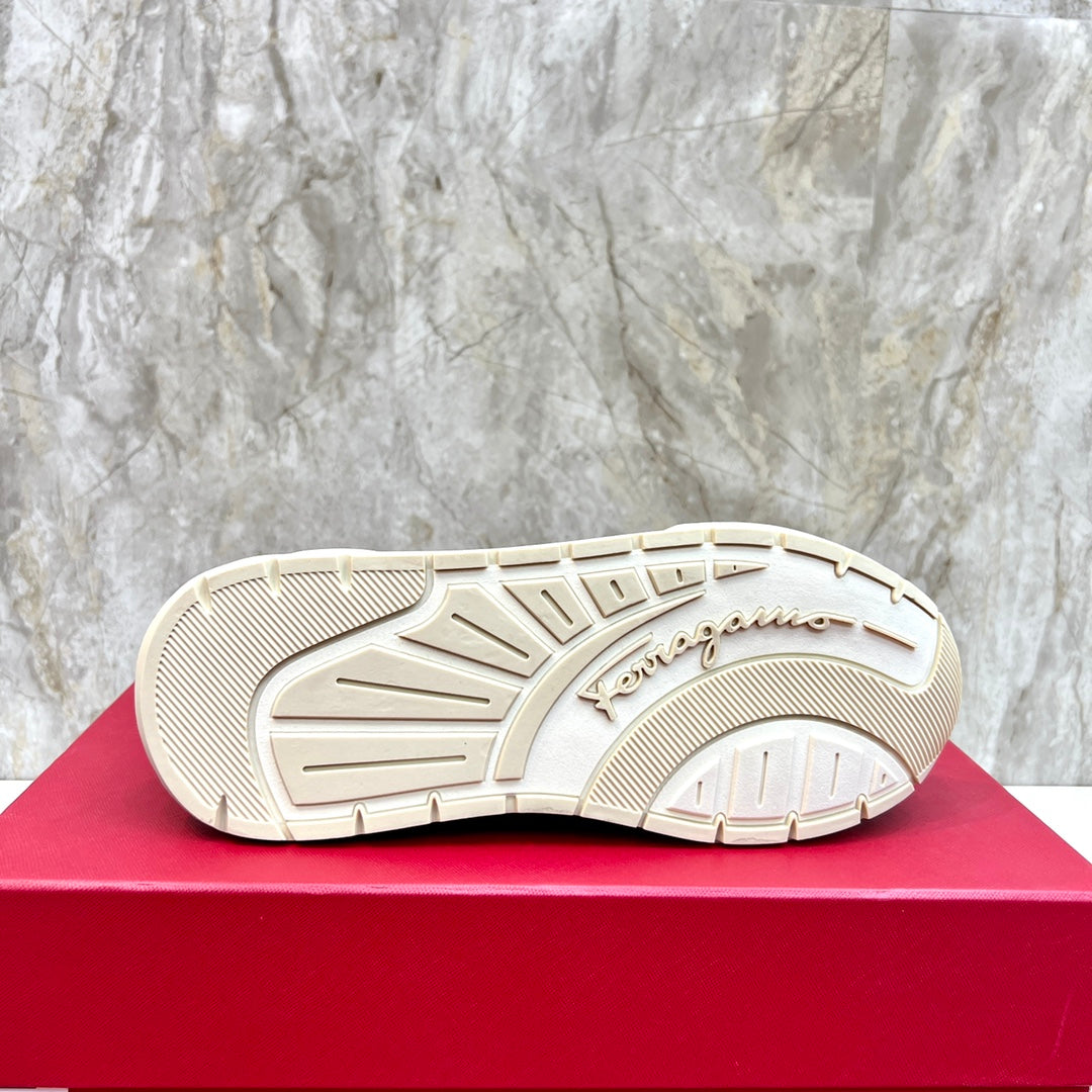 Ferragamo-052Shoes