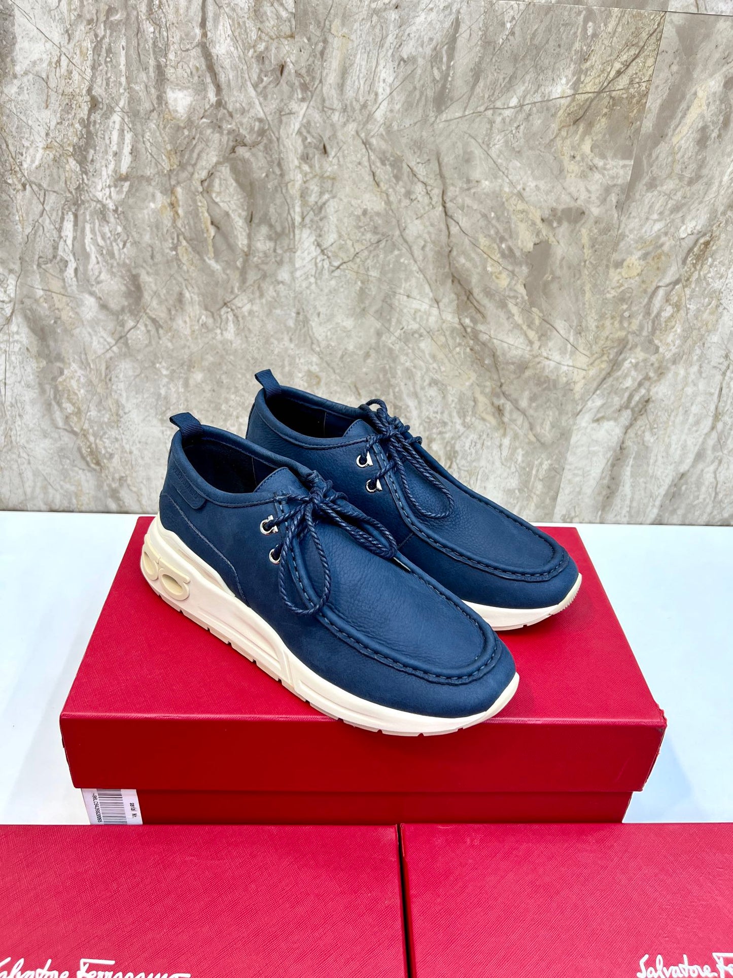 Ferragamo-053Shoes