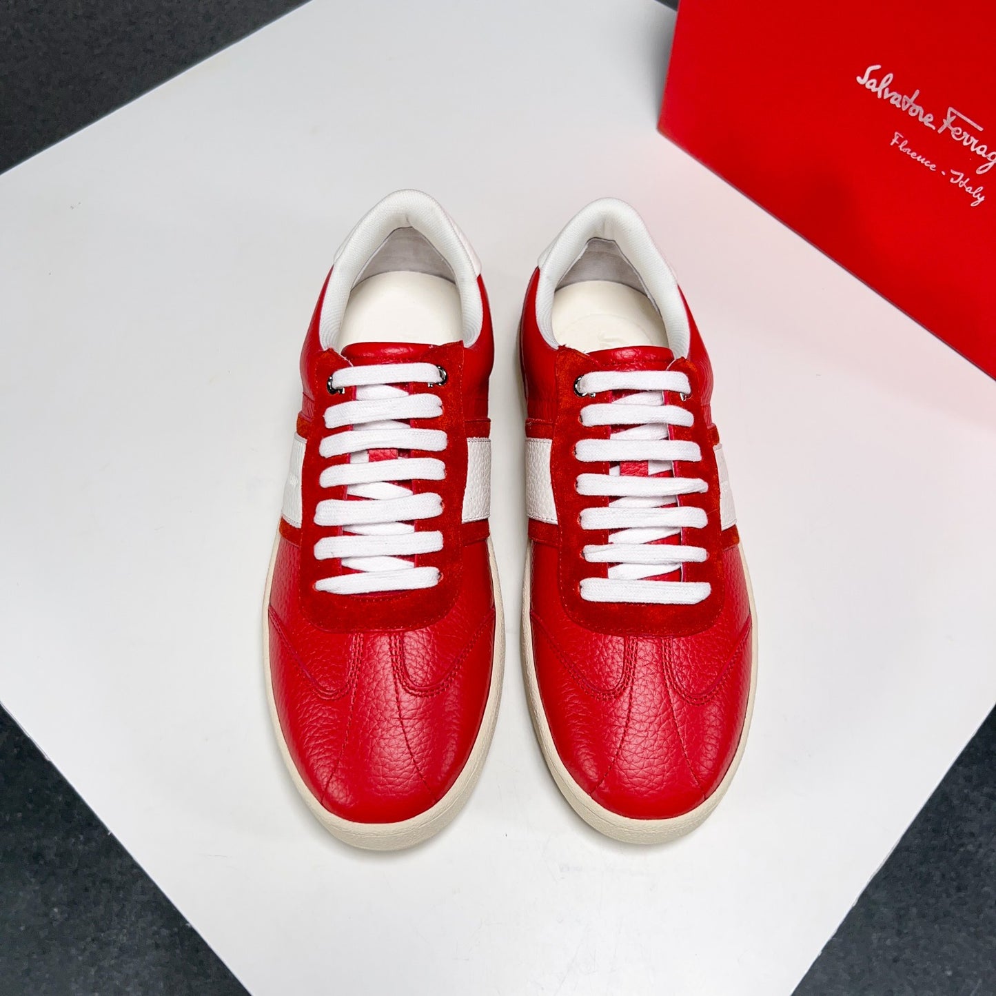 Ferragamo-067Shoes