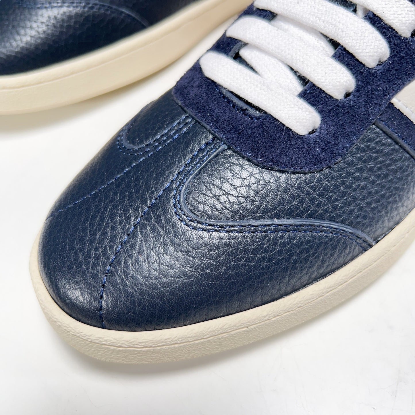 Ferragamo-068Shoes