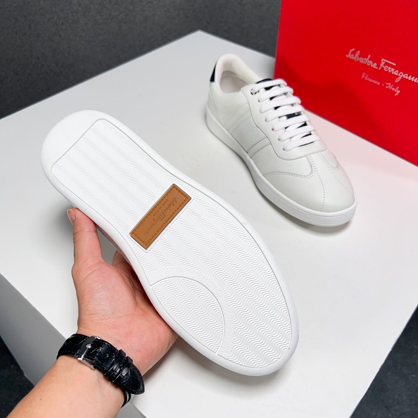 Ferragamo-069Shoes