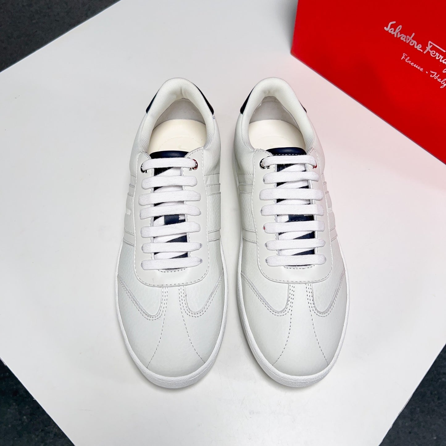 Ferragamo-069Shoes
