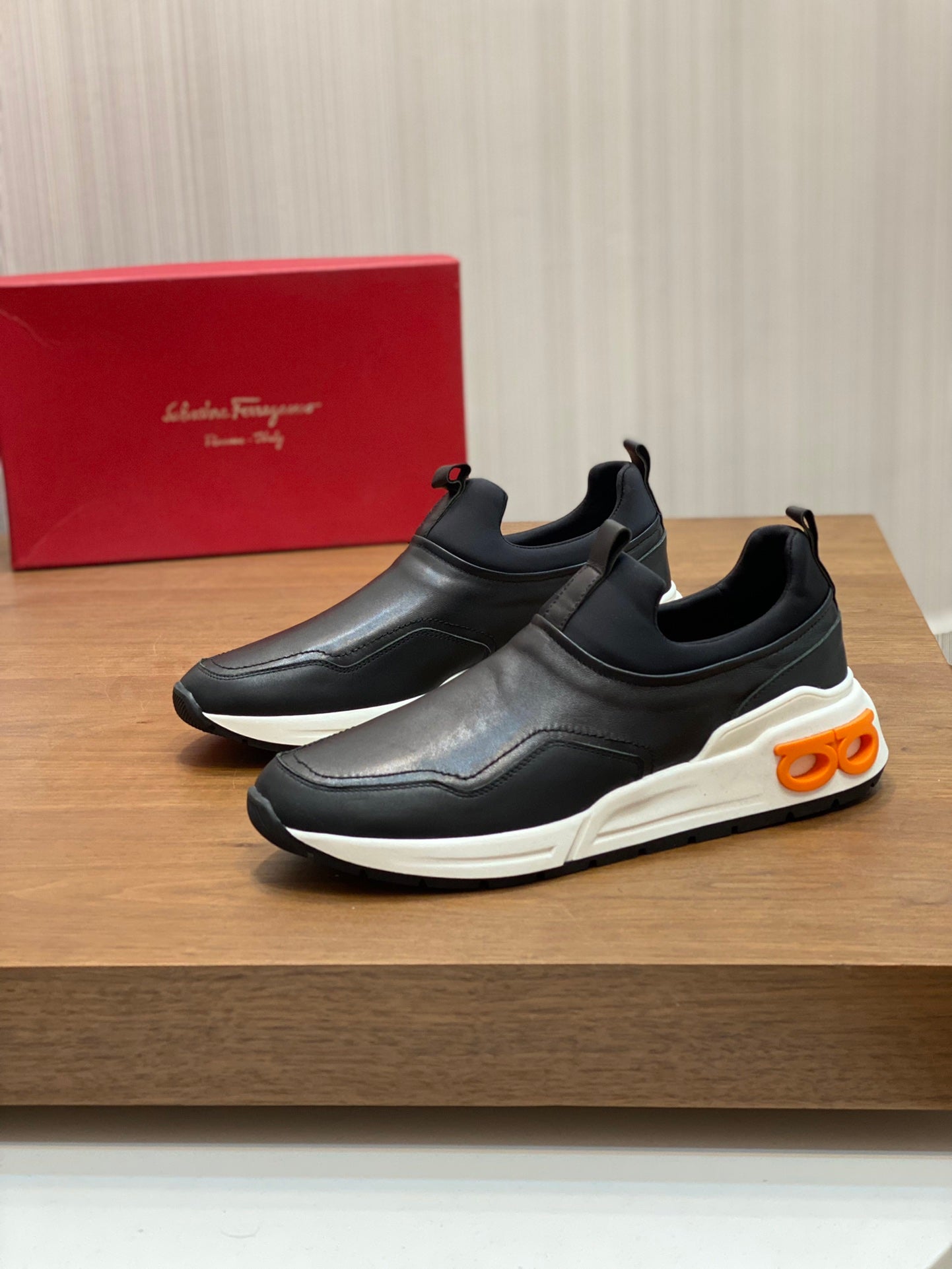 Ferragamo-080Shoes