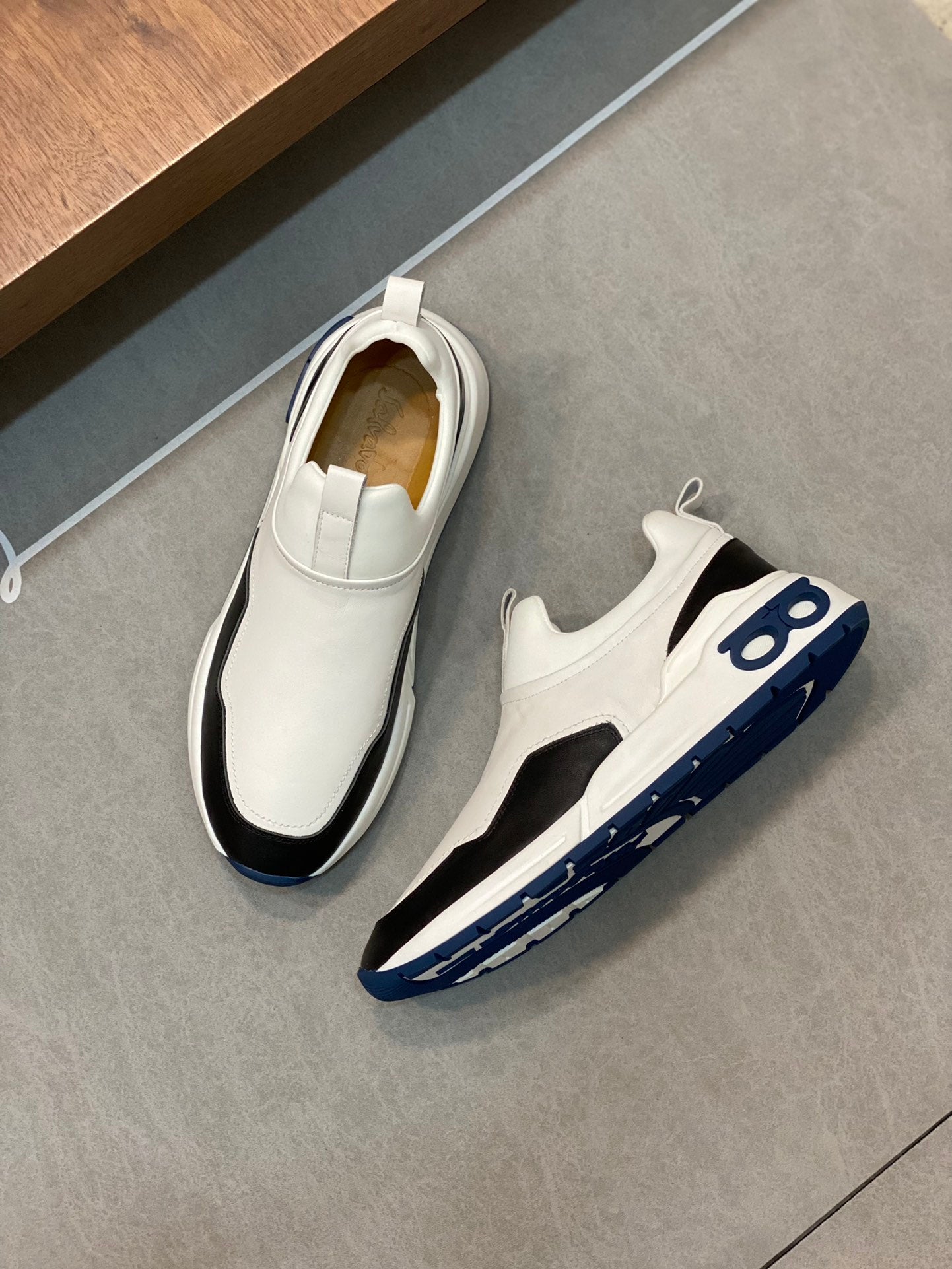Ferragamo-081Shoes