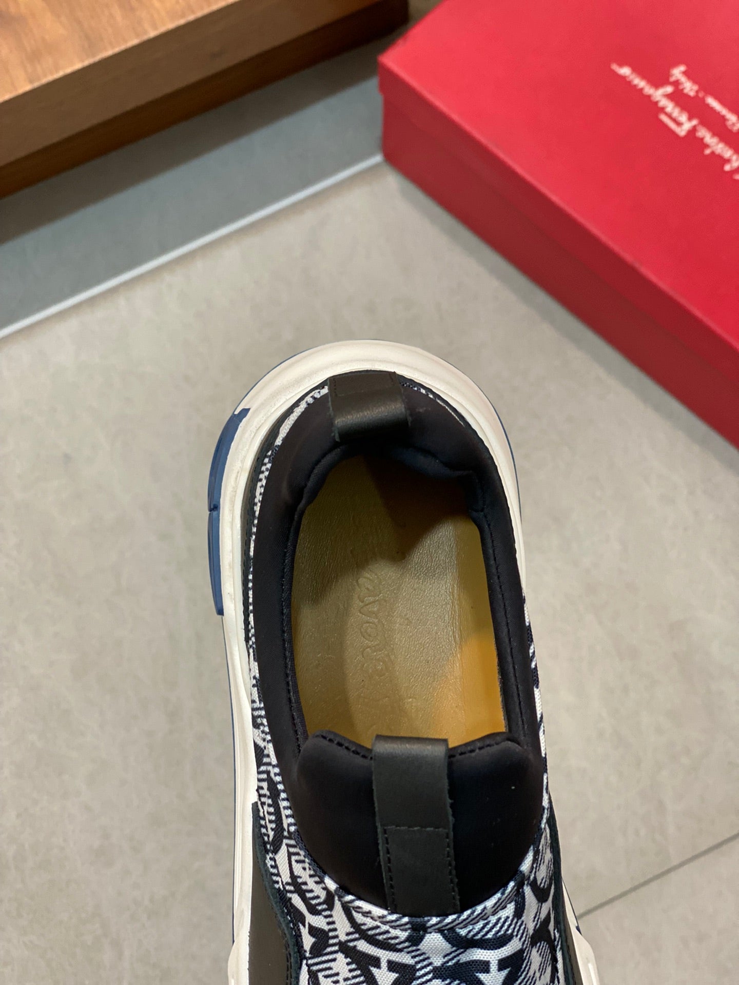 Ferragamo-084Shoes