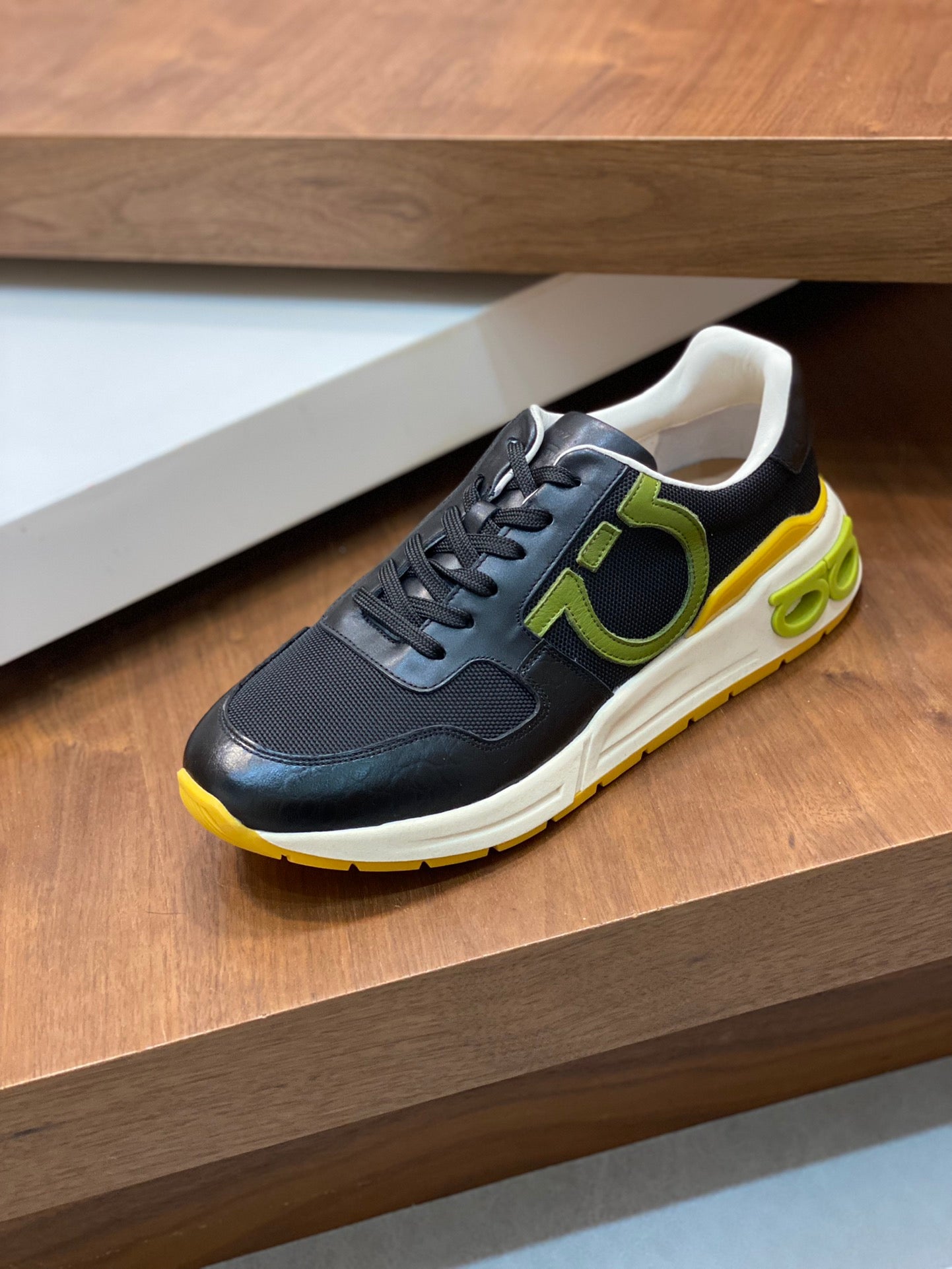 Ferragamo-094Shoes