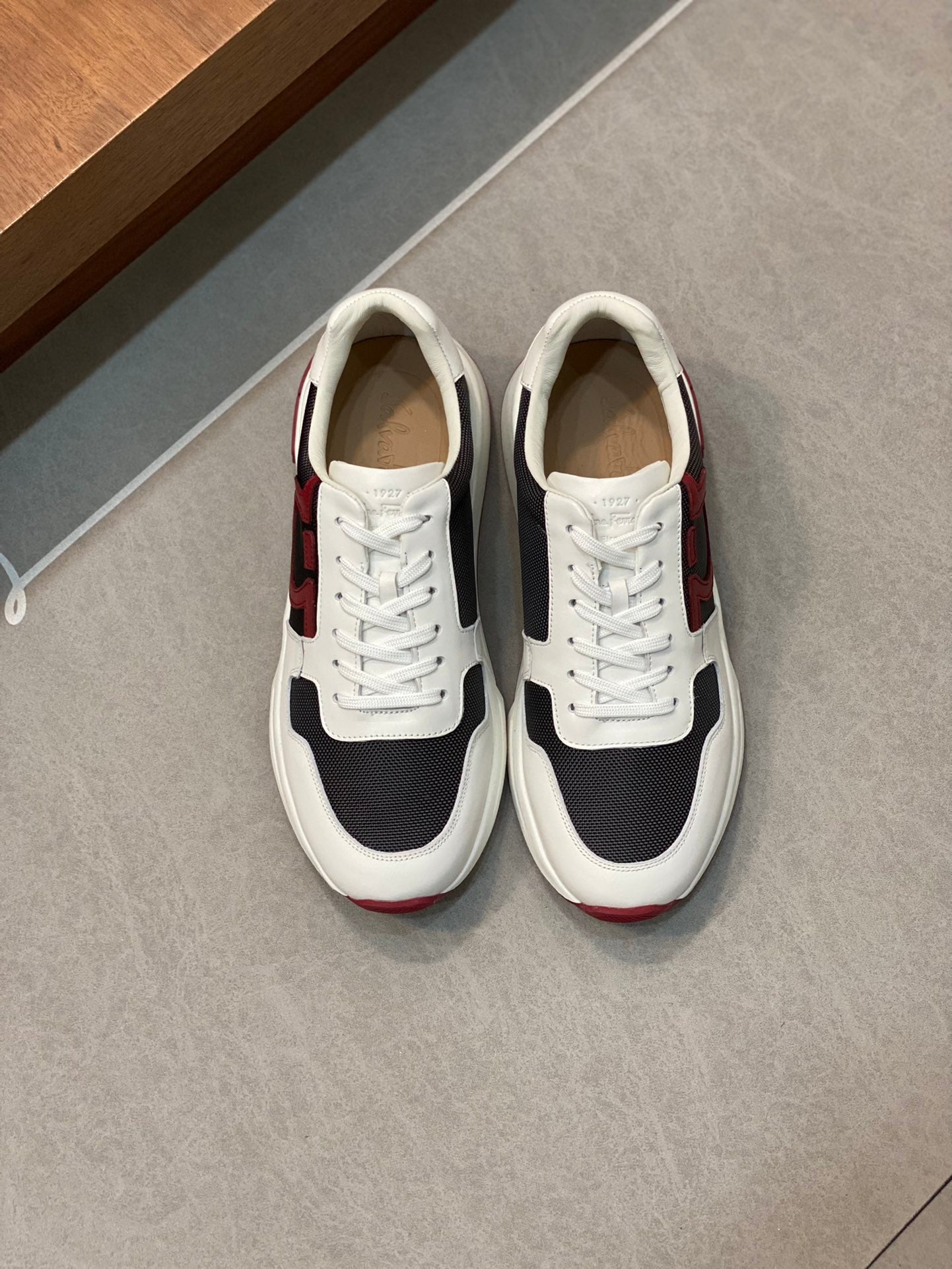 Ferragamo-098Shoes
