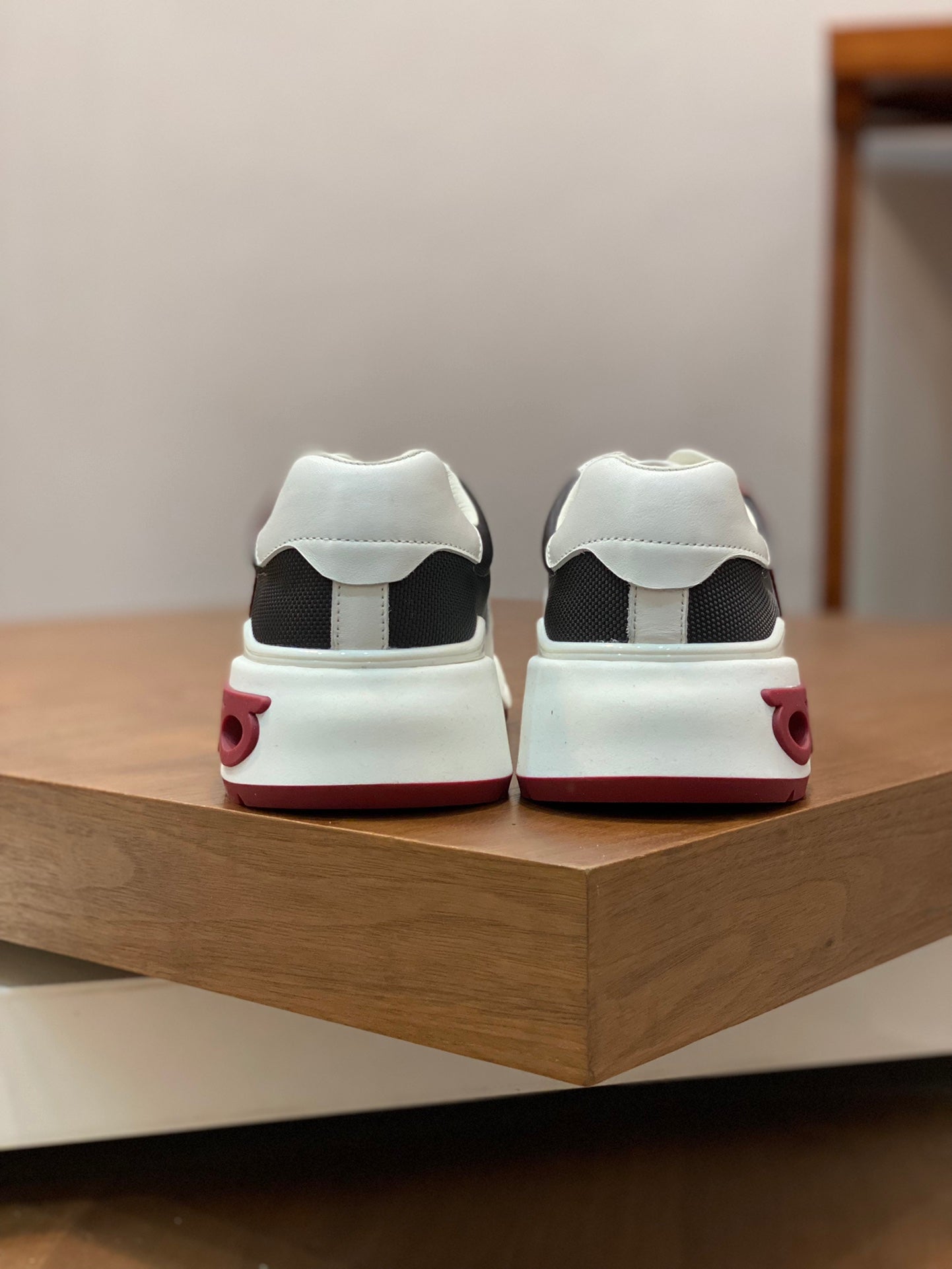 Ferragamo-098Shoes