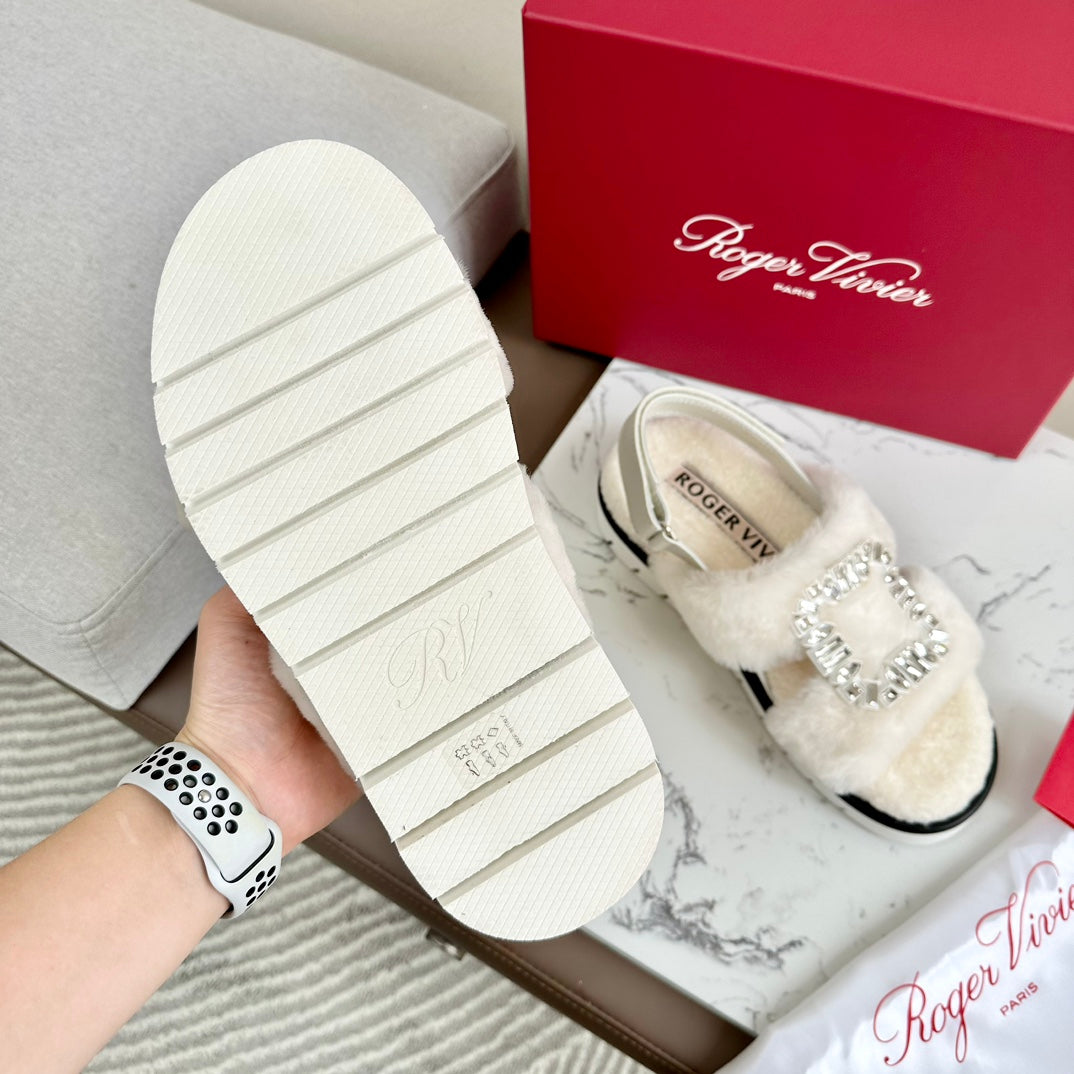 RV-002Shoes