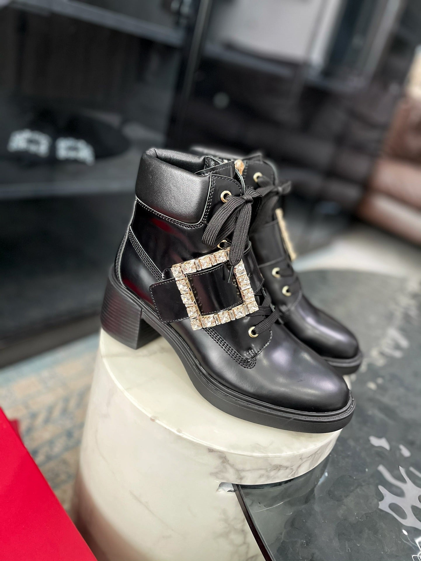 RV-003Shoes