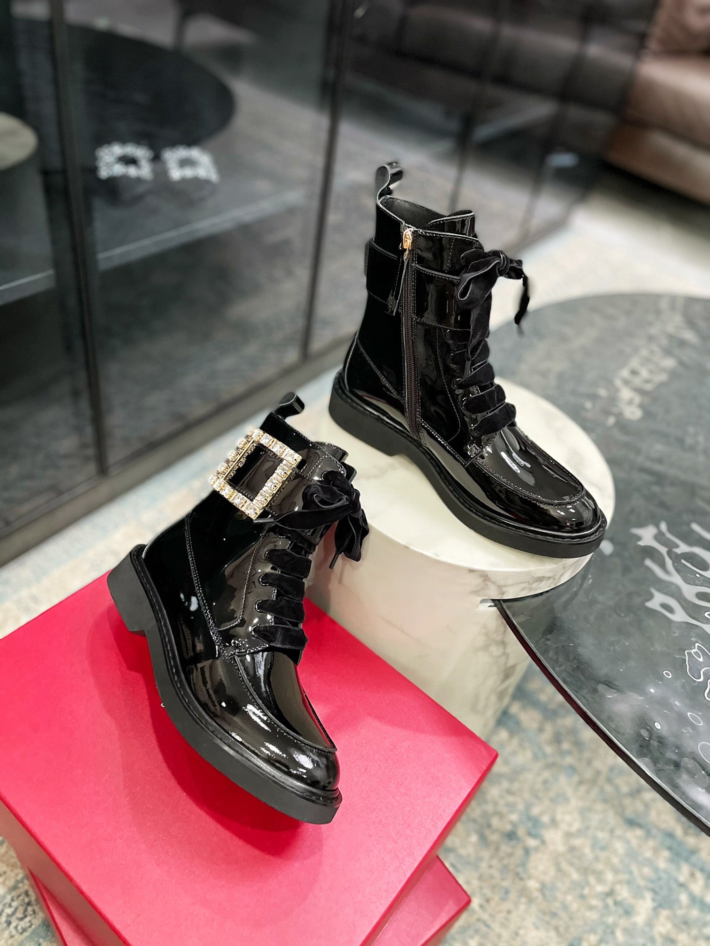 RV-005Shoes