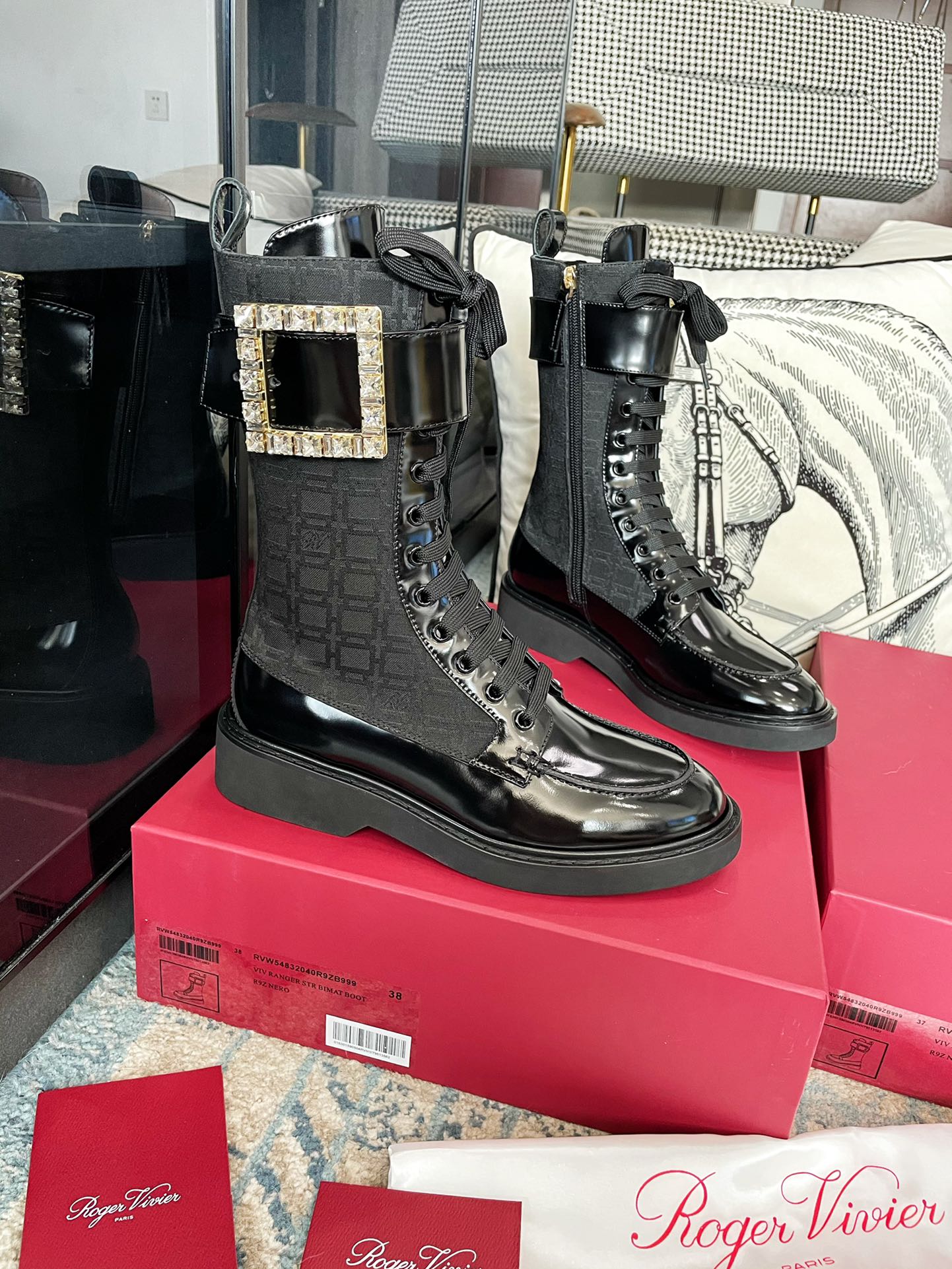 RV-006Shoes