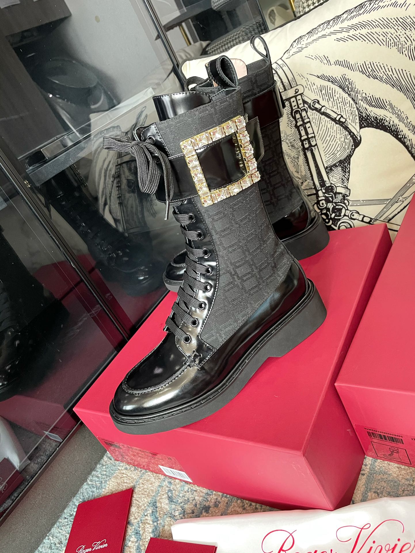 RV-006Shoes