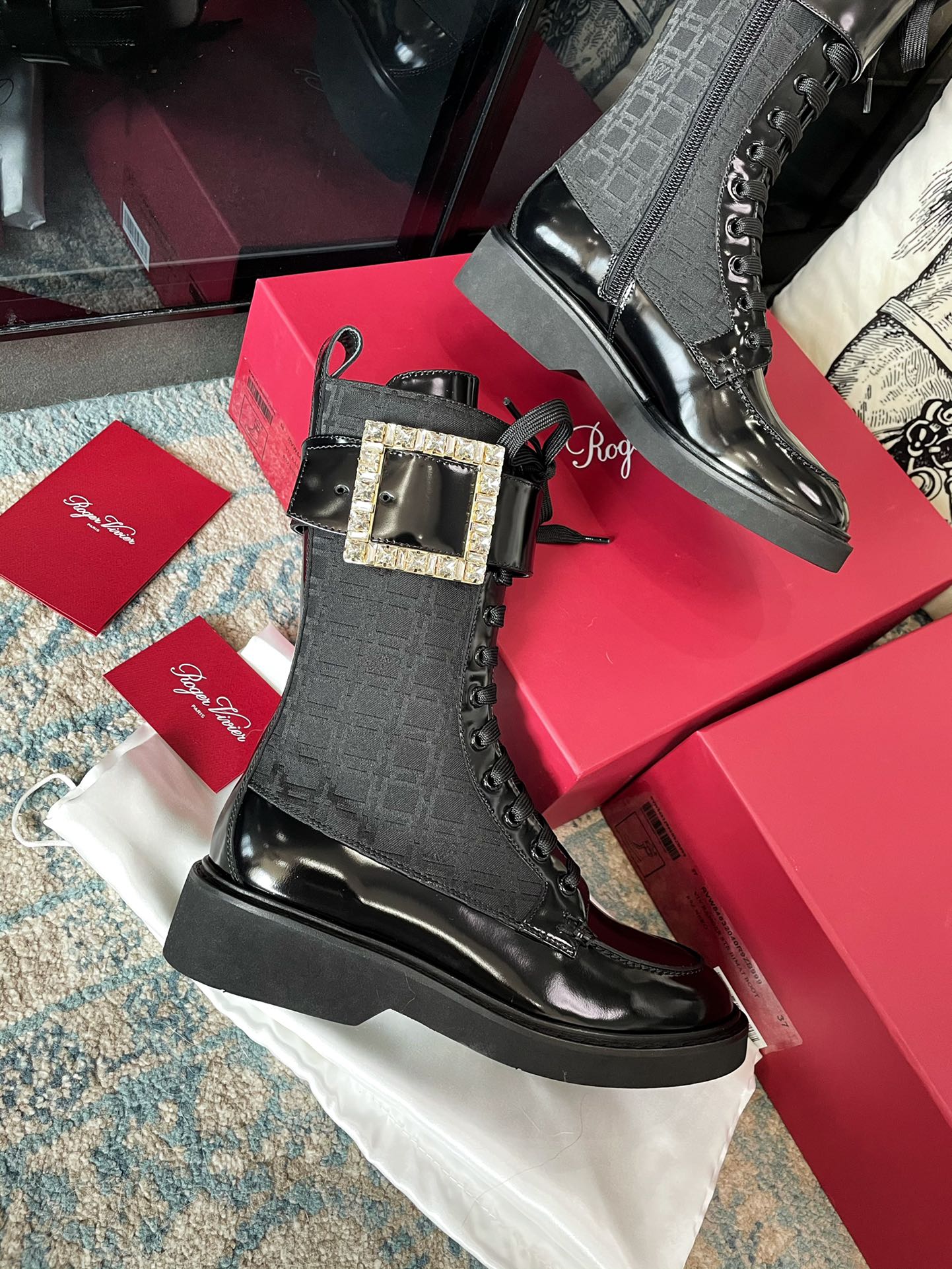 RV-006Shoes