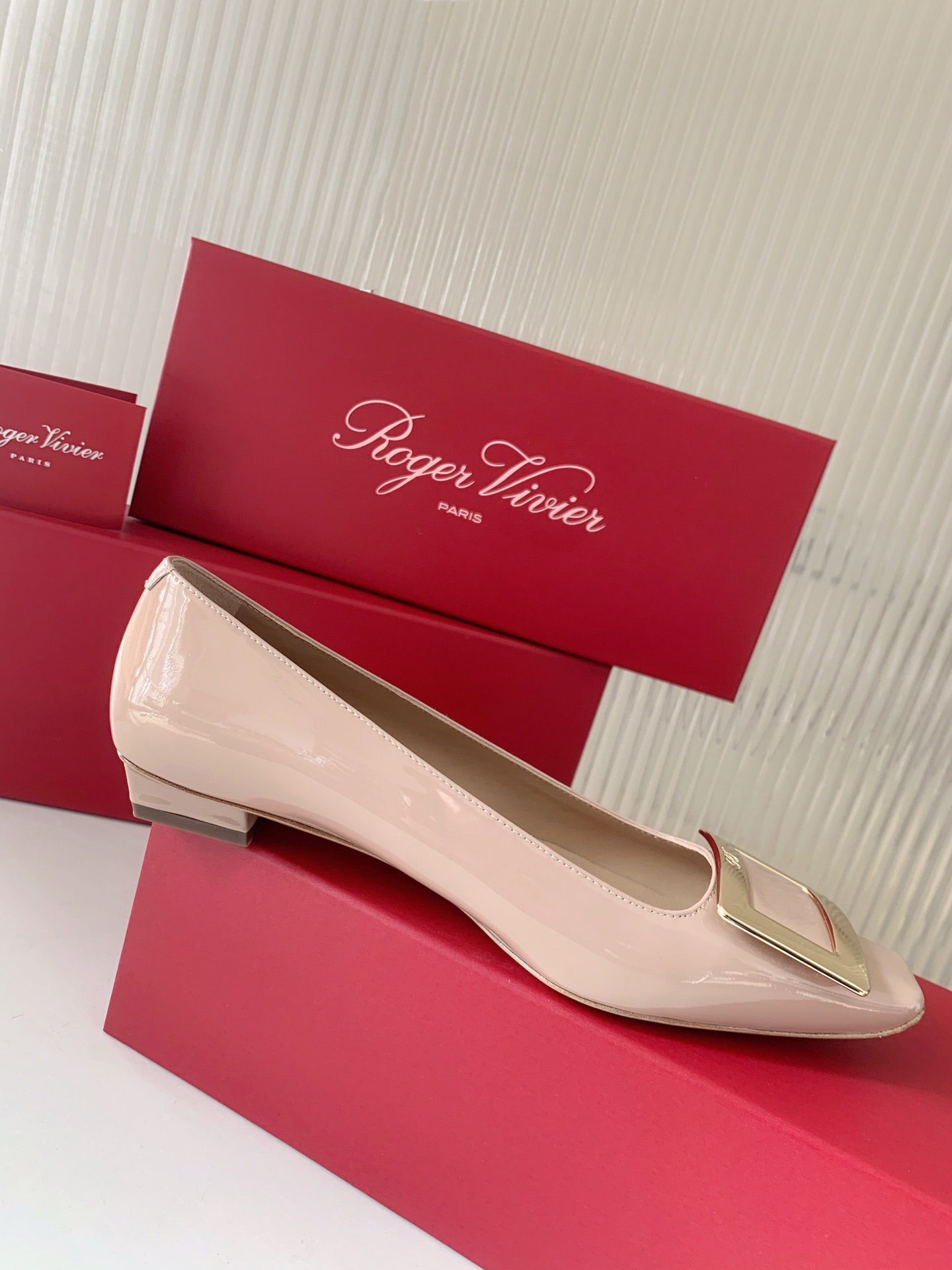 RV-008Shoes