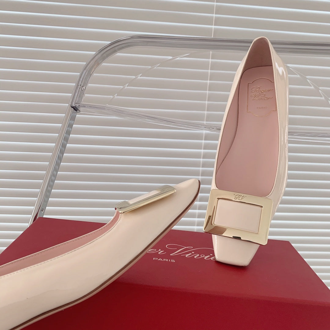 RV-010Shoes