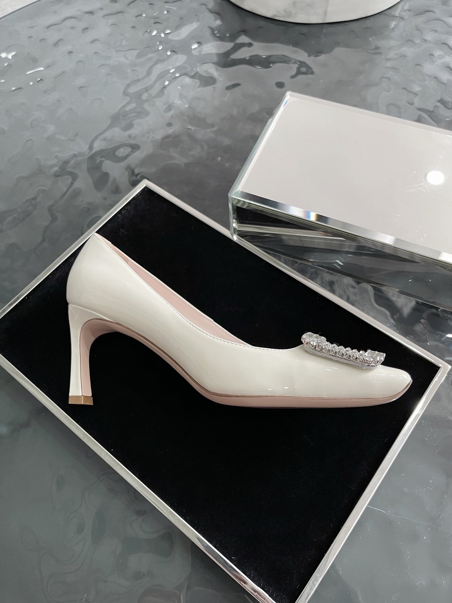 RV-013Shoes