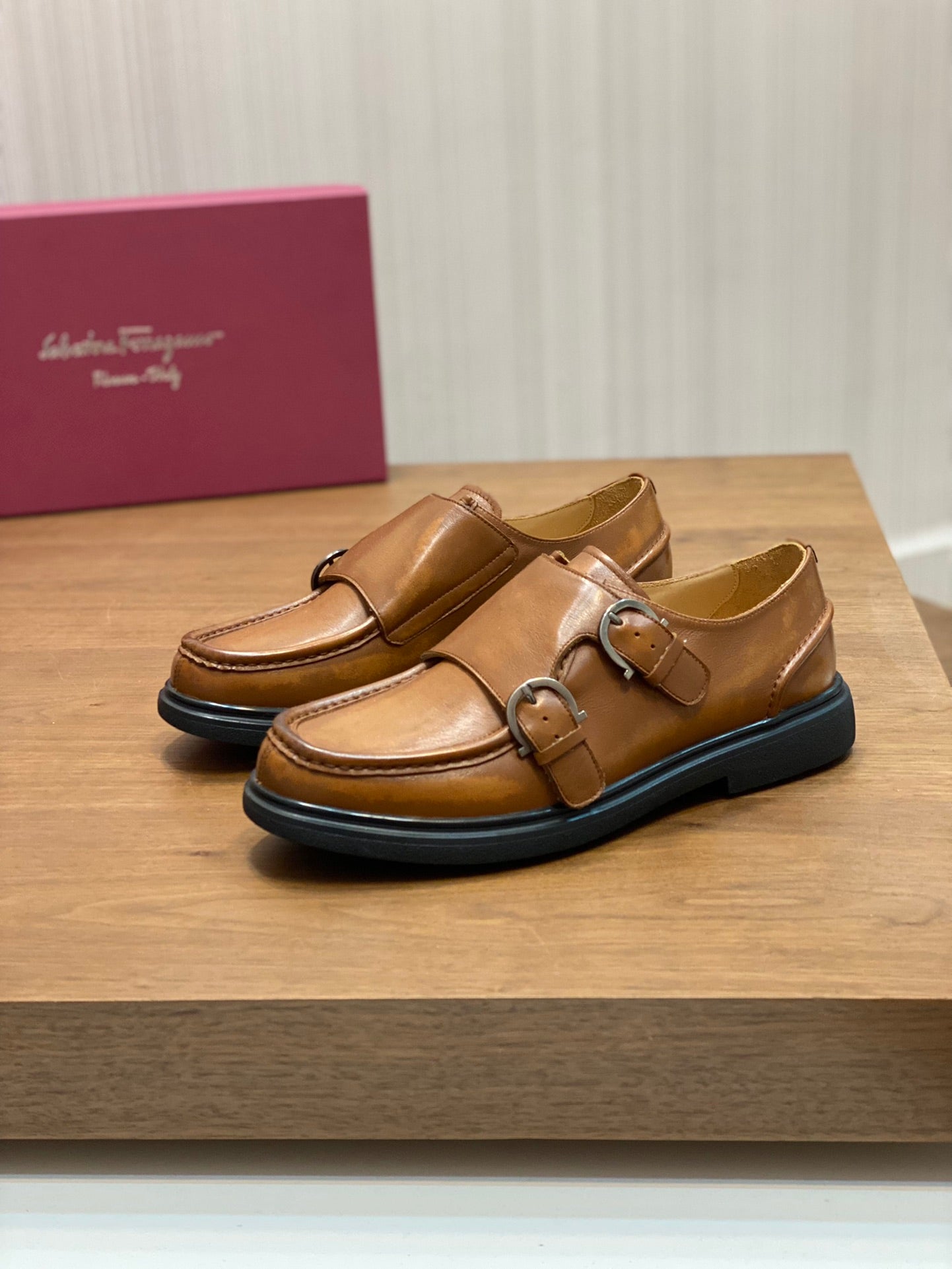 Ferragamo-057Shoes