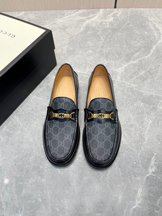 PRADA-136Shoes