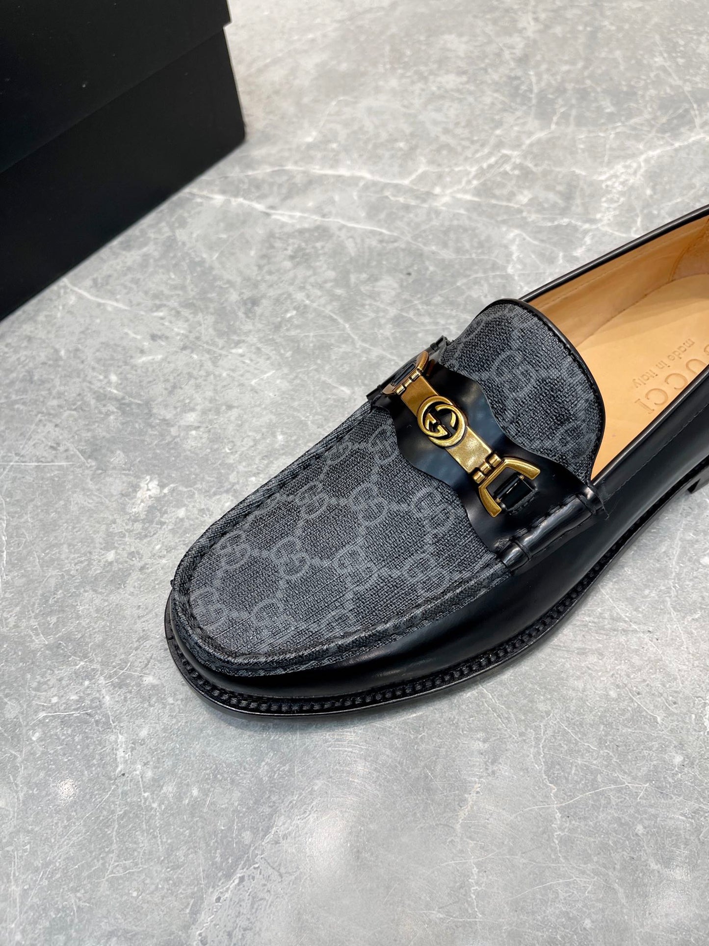 PRADA-136Shoes