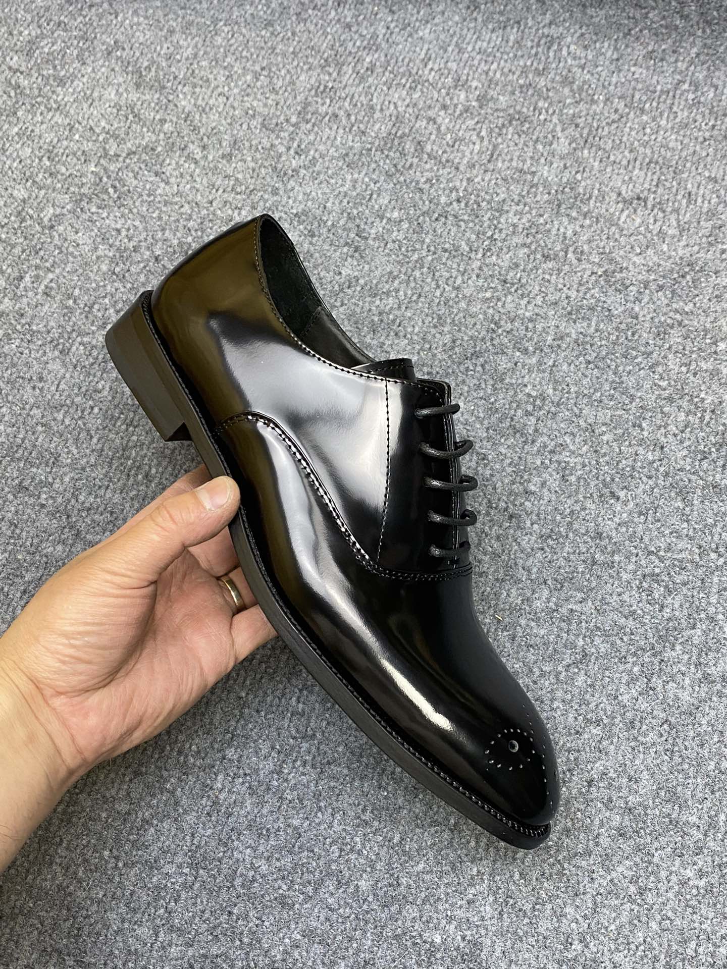 PRADA-160Shoes