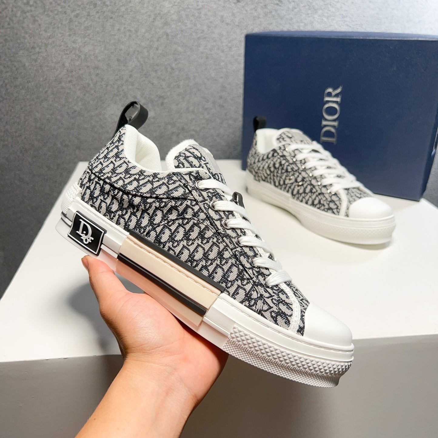 DIOR-123shoes