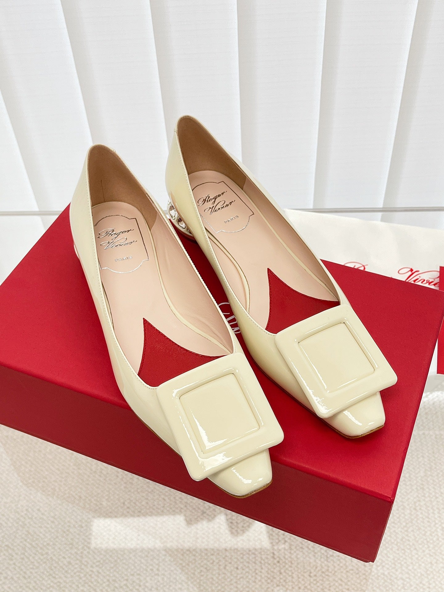 RV-041Shoes