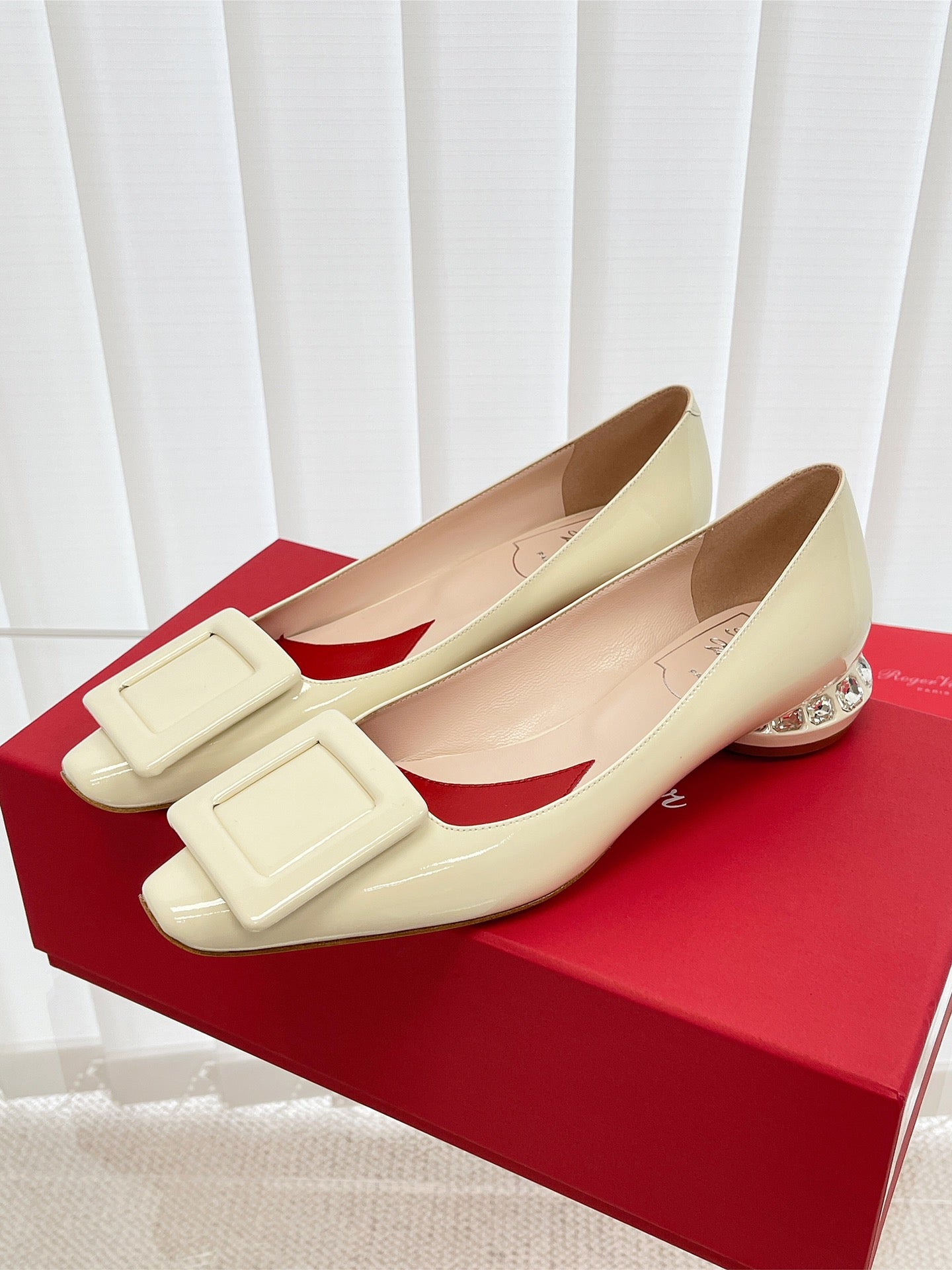 RV-041Shoes