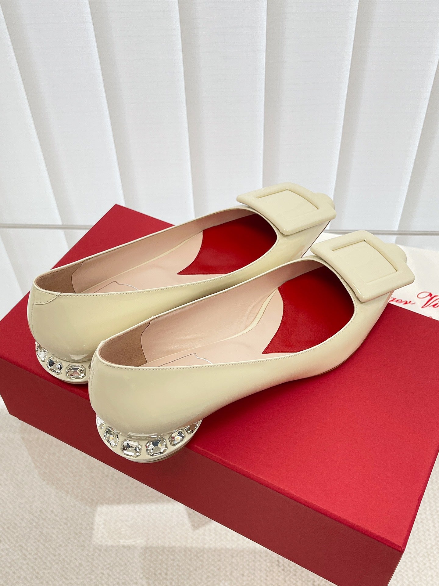 RV-041Shoes