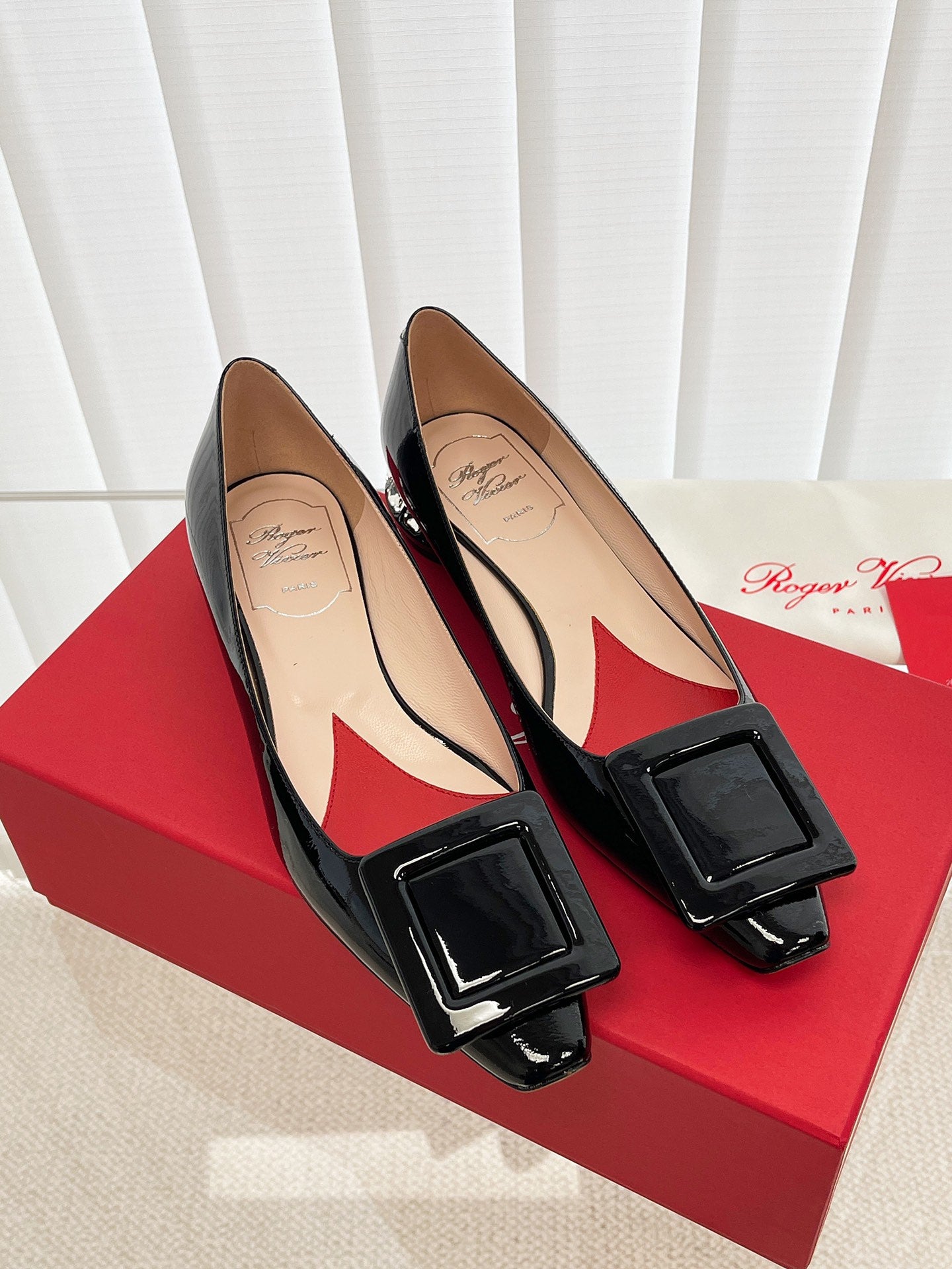 RV-042Shoes