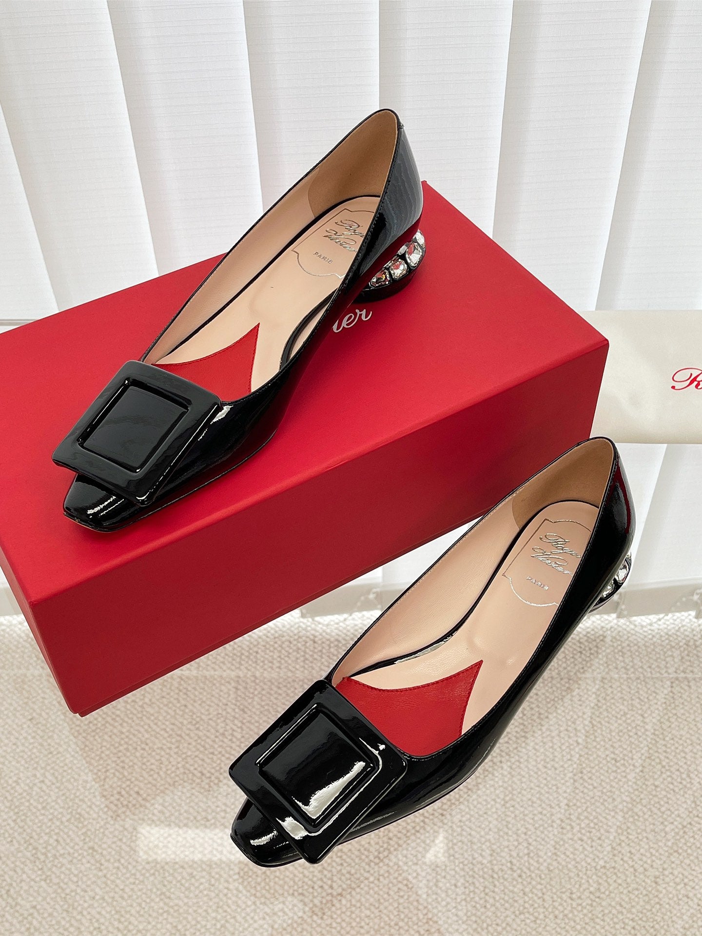RV-042Shoes