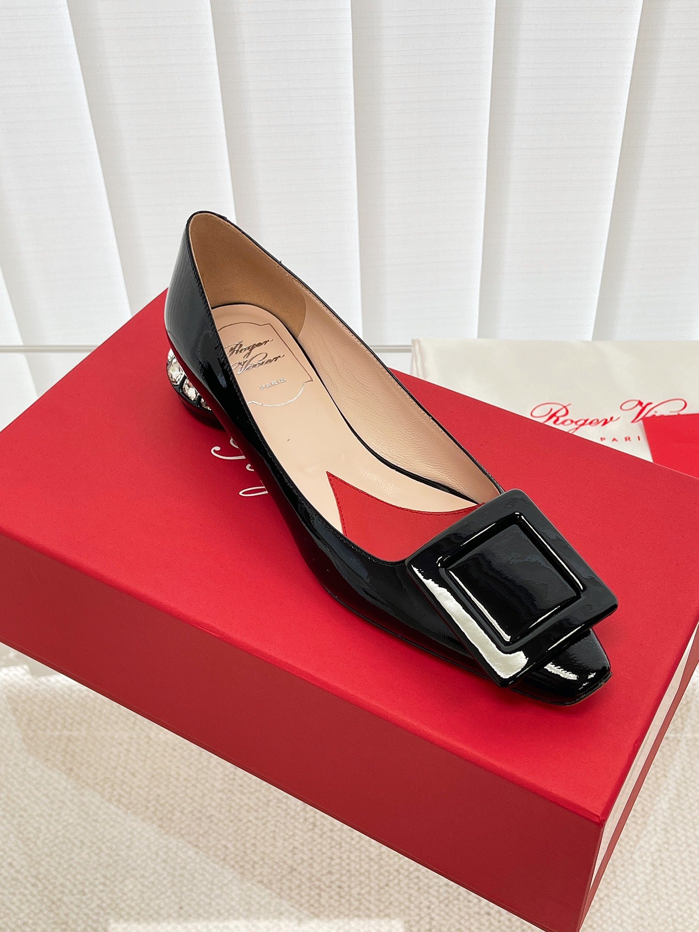 RV-042Shoes