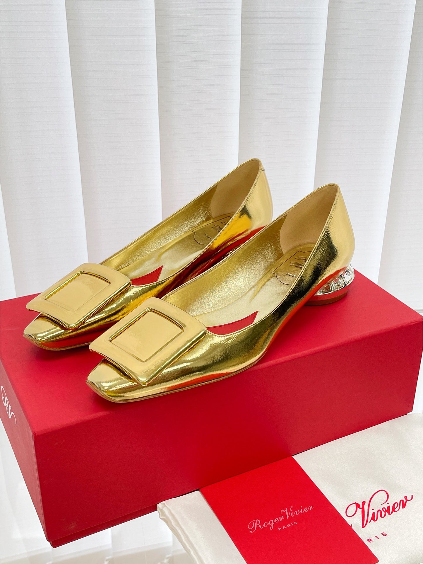 RV-043Shoes