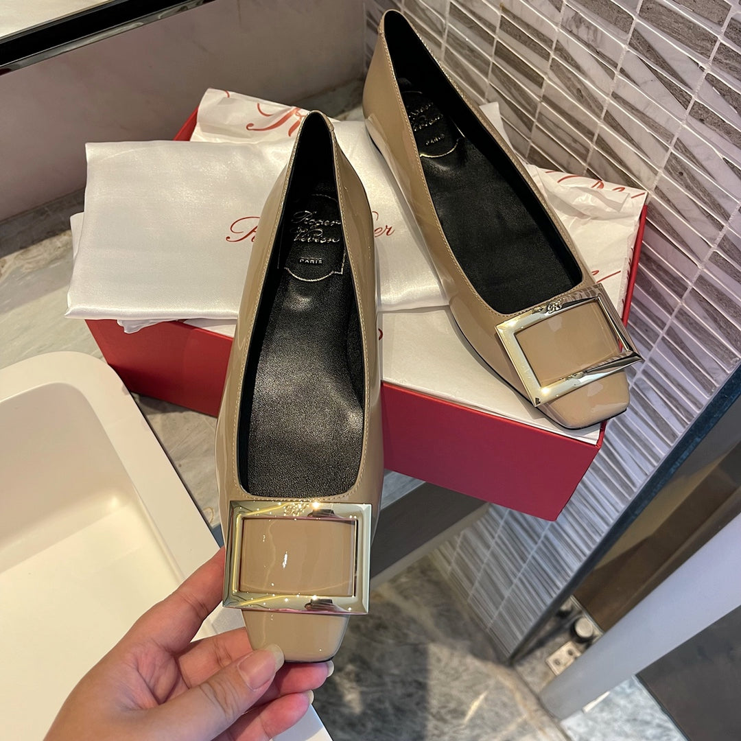 RV-047Shoes