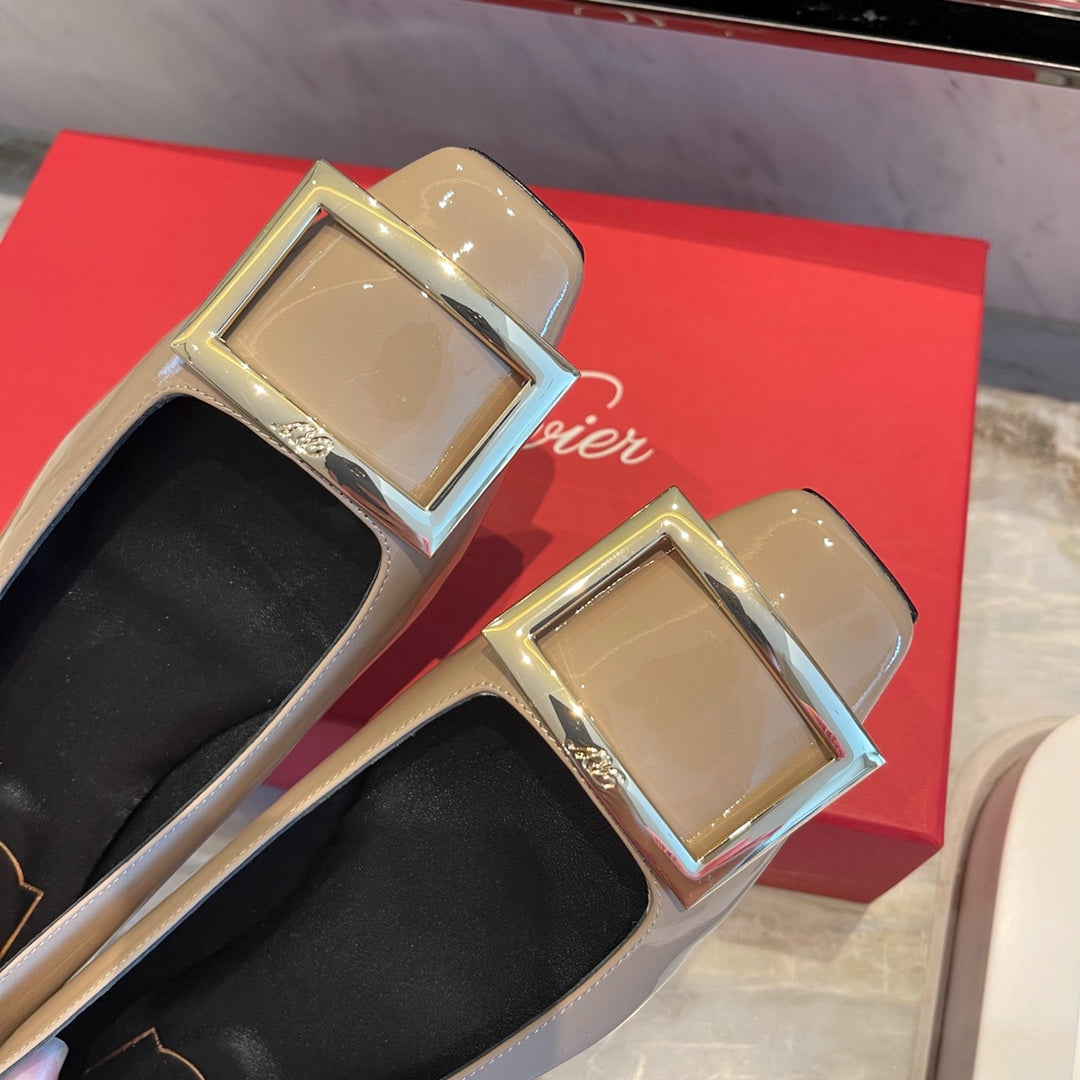 RV-047Shoes