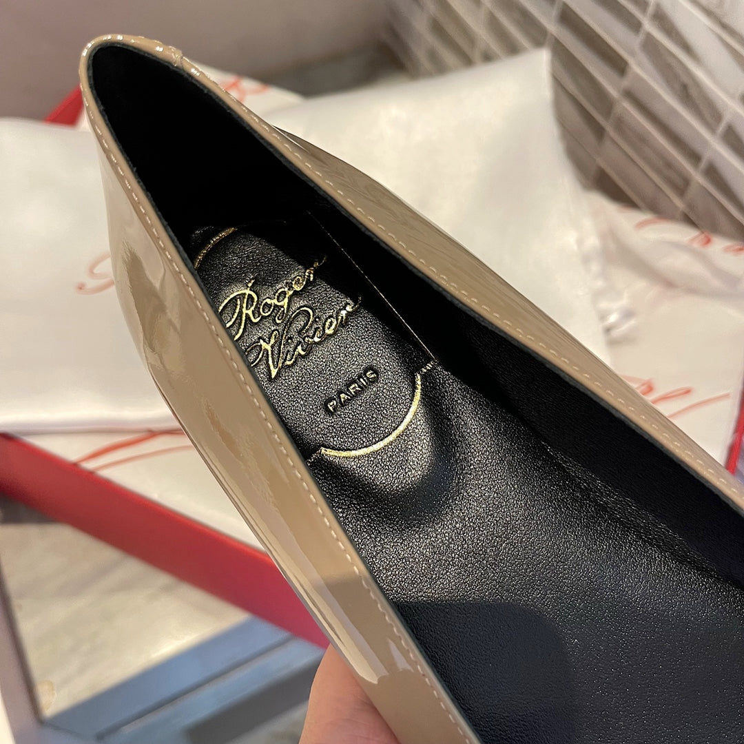 RV-047Shoes