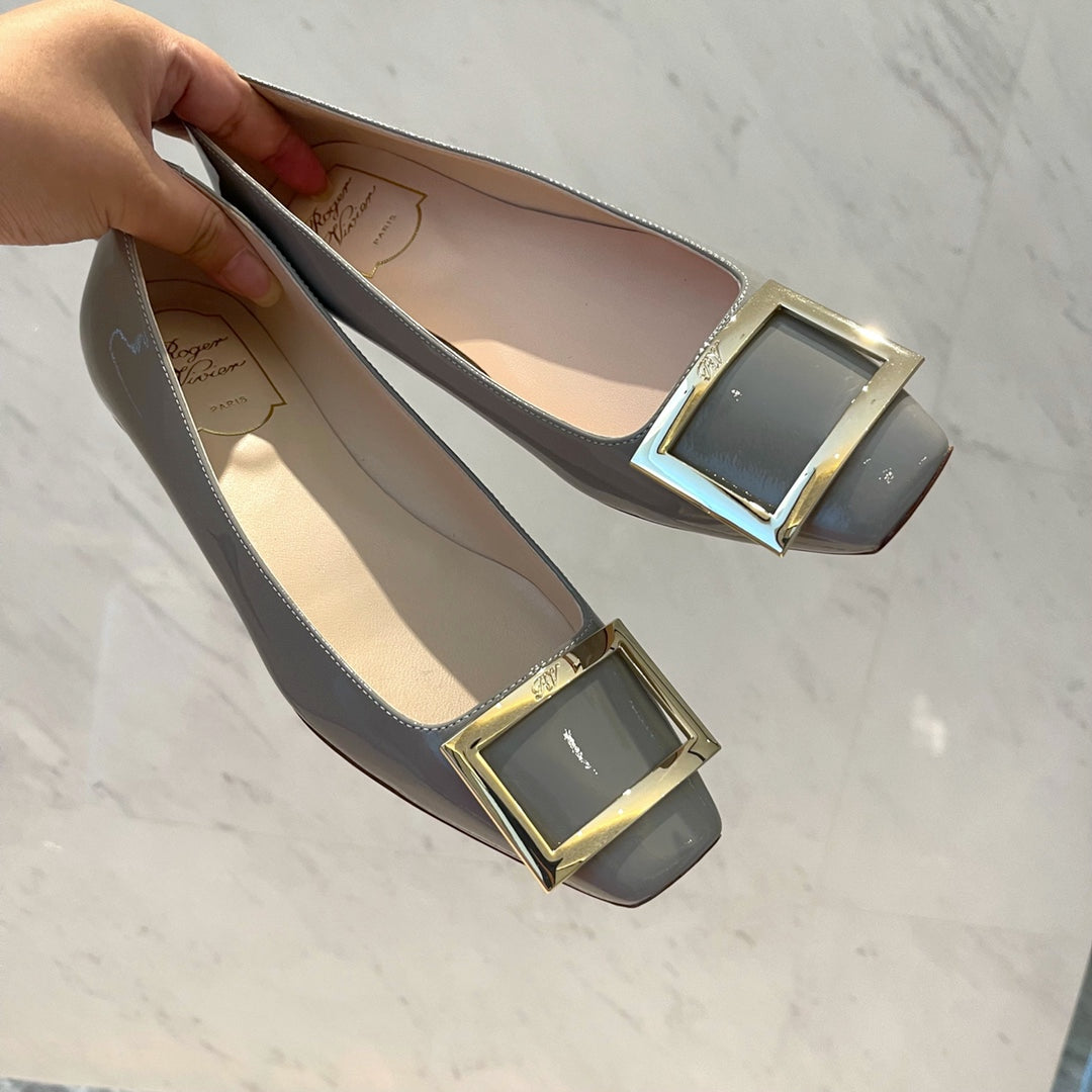 RV-048Shoes