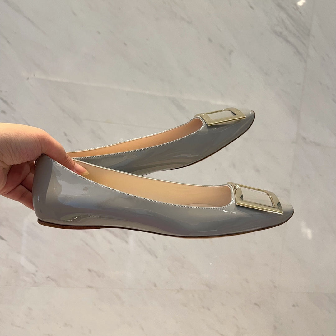 RV-048Shoes