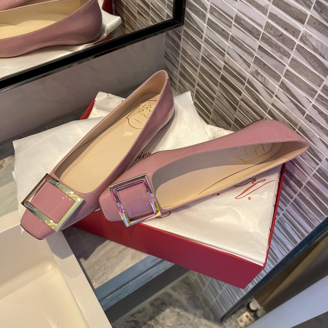 RV-049Shoes