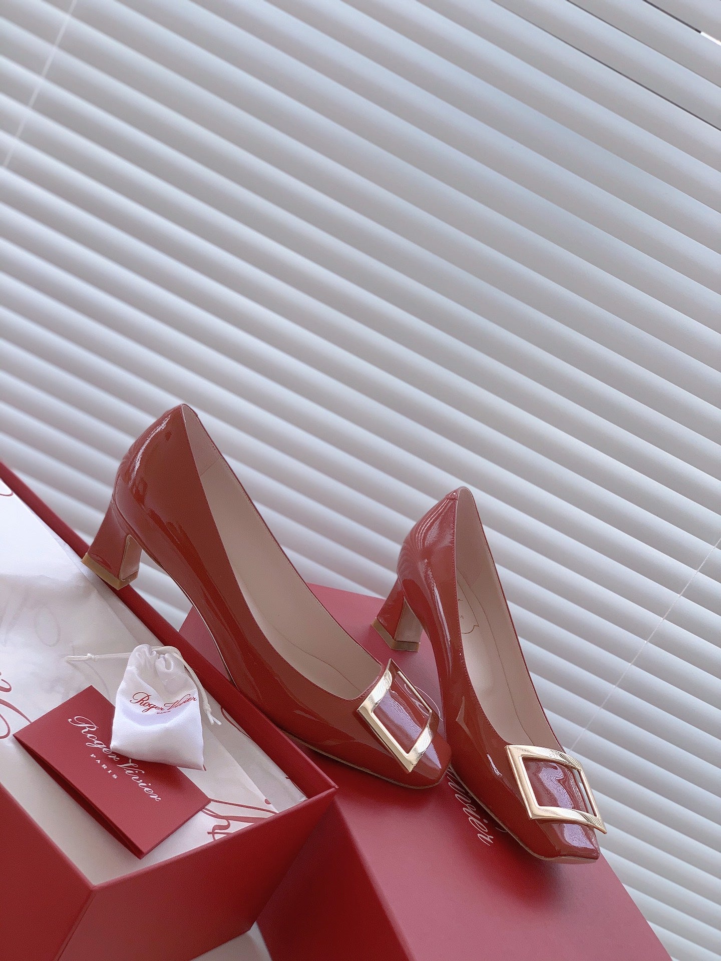 RV-081Shoes