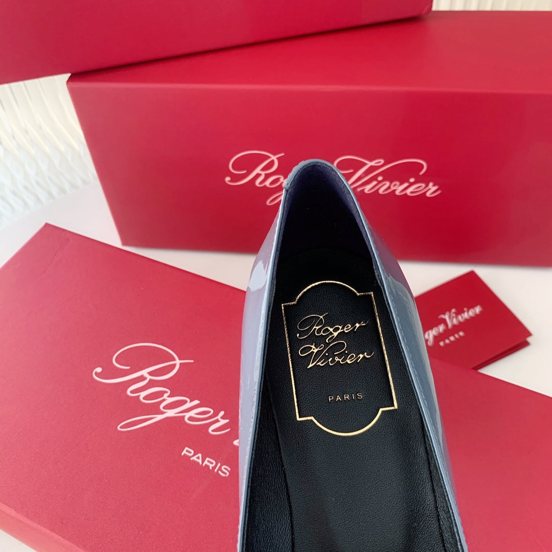 RV-082Shoes