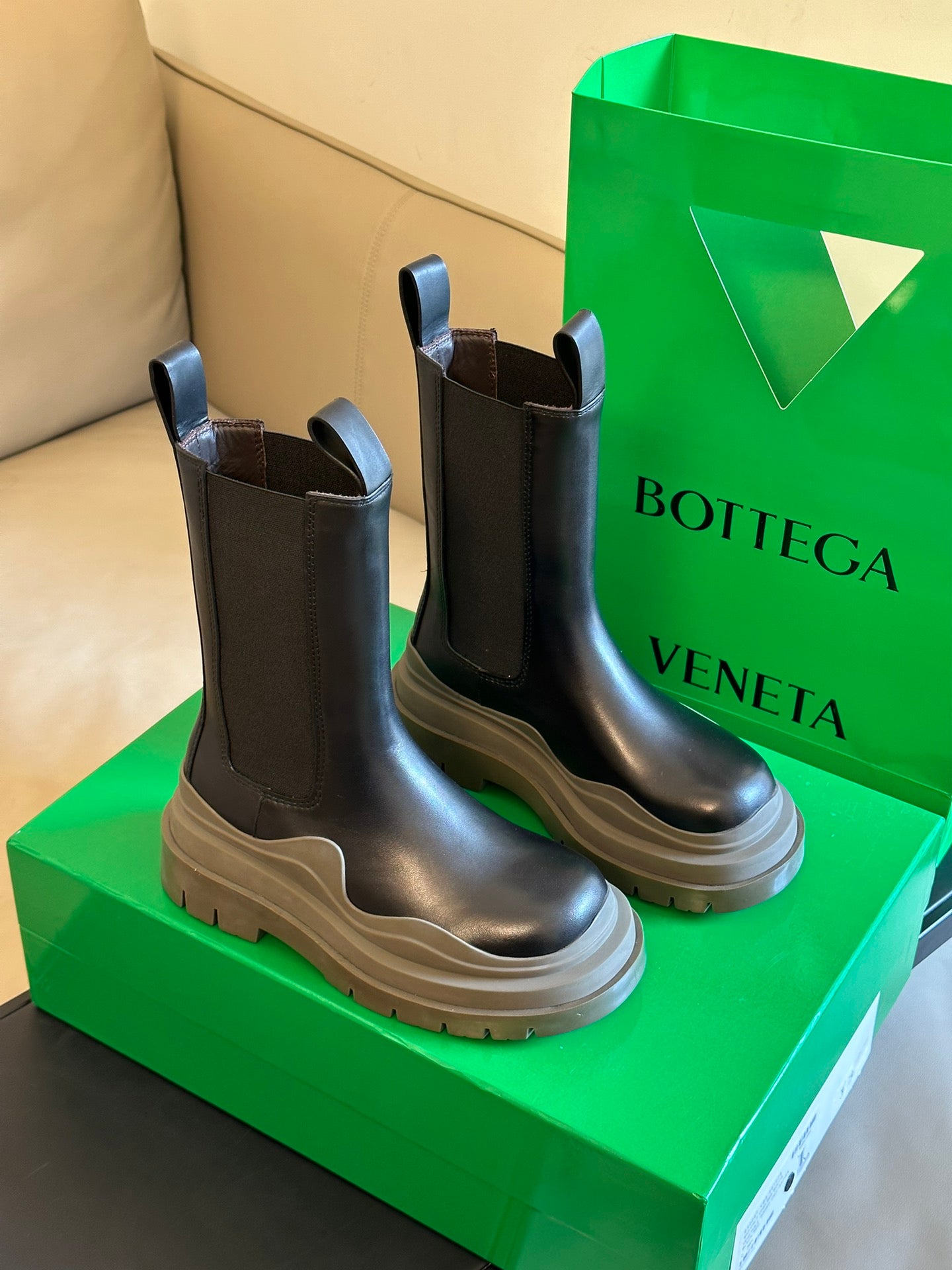 BV-002Shoes