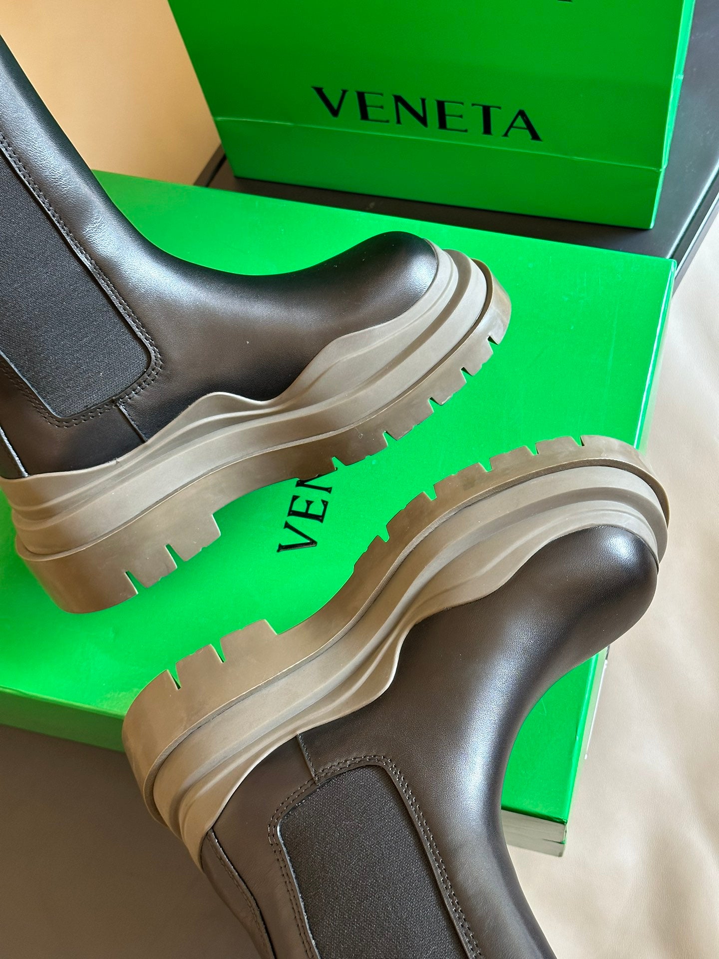 BV-002Shoes