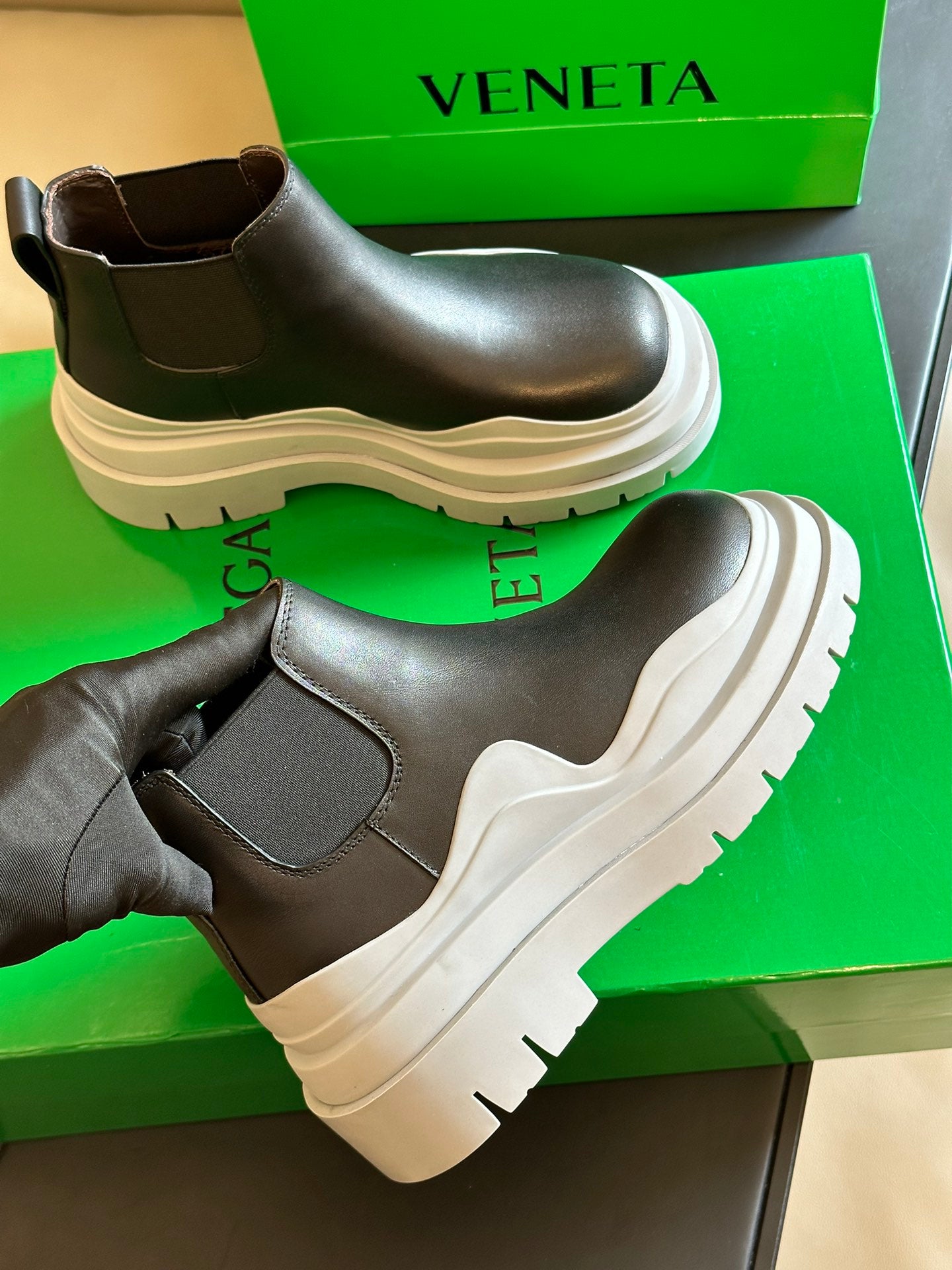 BV-004Shoes
