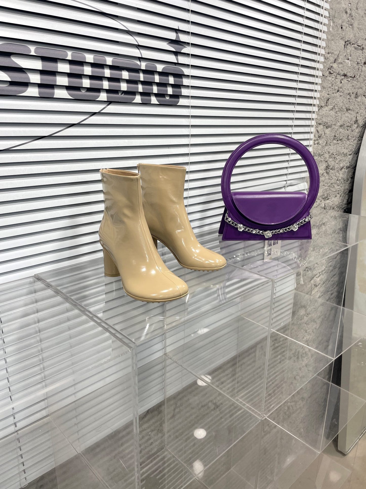 BV-008Shoes
